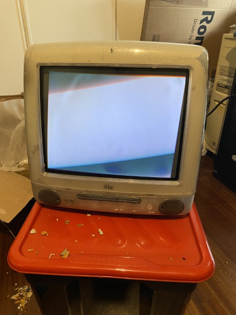 iMac G3 Graphite shrapnel