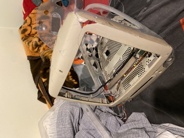 iMac G3 Graphite inner bezel 'restored'