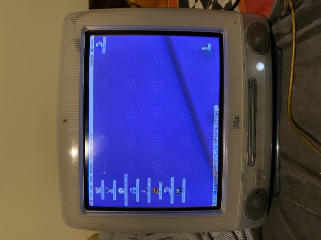 The iMac G3 Graphite lives!